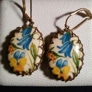 Vintage Floral Scene Dangling Earrings